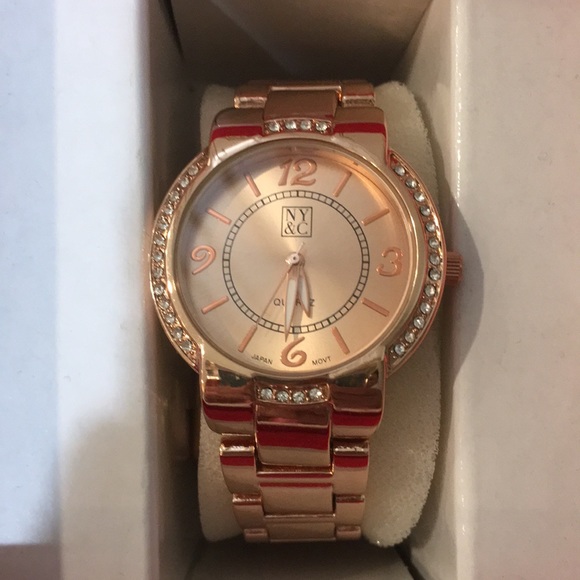 NY&C Watch - Picture 2 of 4